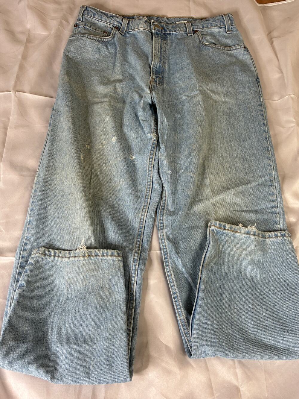 Levi's 560 Mens W36 L34 Loose Fit Tapered Jeans Light Wash USA Distressed